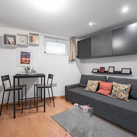 Cosy Centre Apartmán *